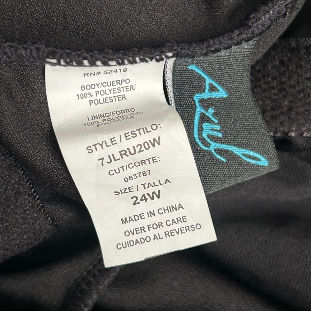 Azul by Maxine of Hollywood Plus Size Black Swimsuit - Picture 5 of 5
